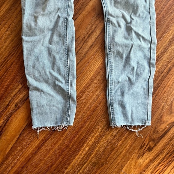 Francesca’s Light Wash High Rise Skinny Jeans - Picture 2 of 6